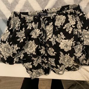 floral shorts brandy melville